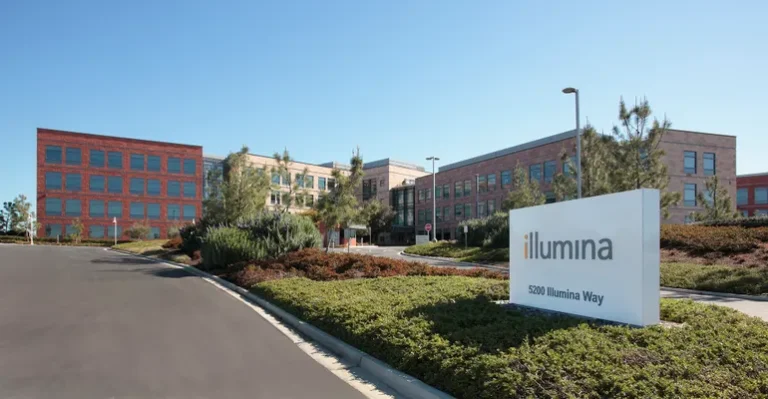 Illumina builds out C-suite with 2 new execs